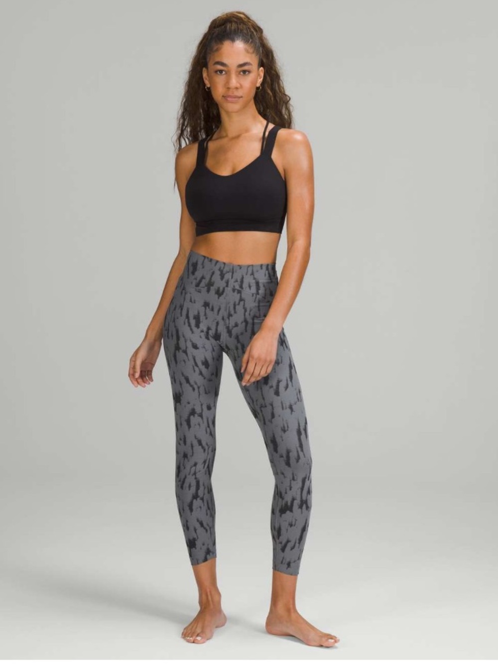Lululemon InStill High-Rise Tight 25", sz 6